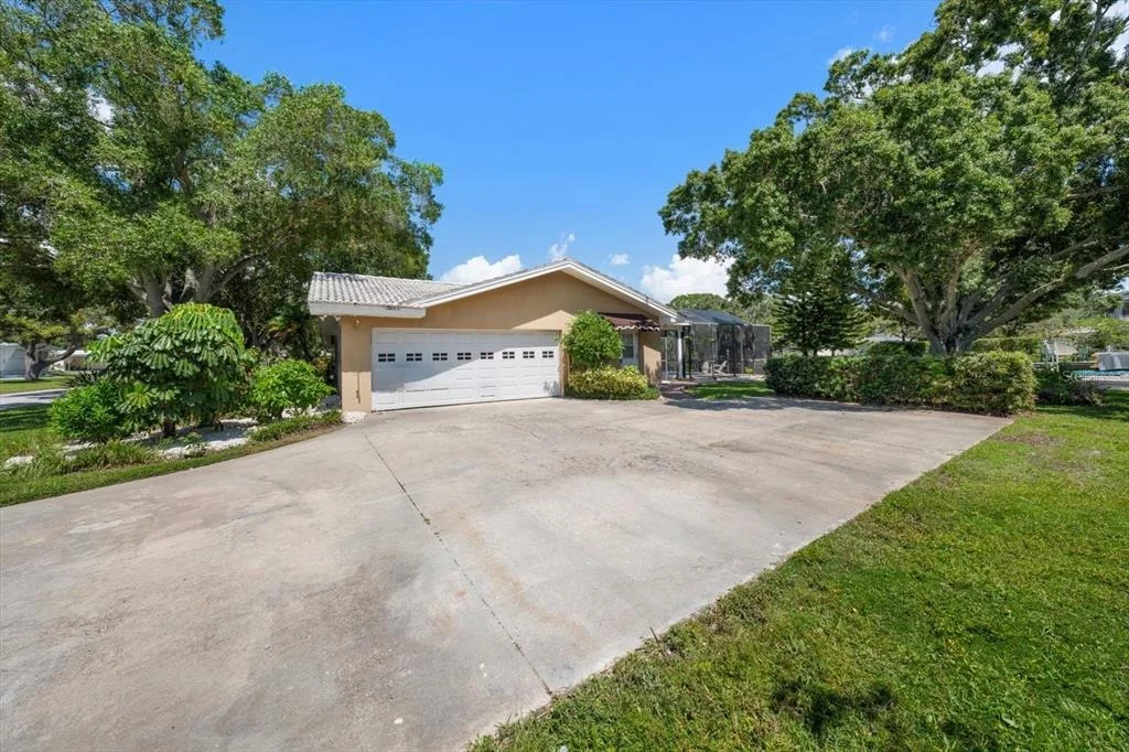 Photo of 1641 SHERBROOK ROAD