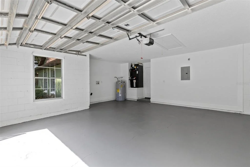 Photo of 910 WHISLER COURT