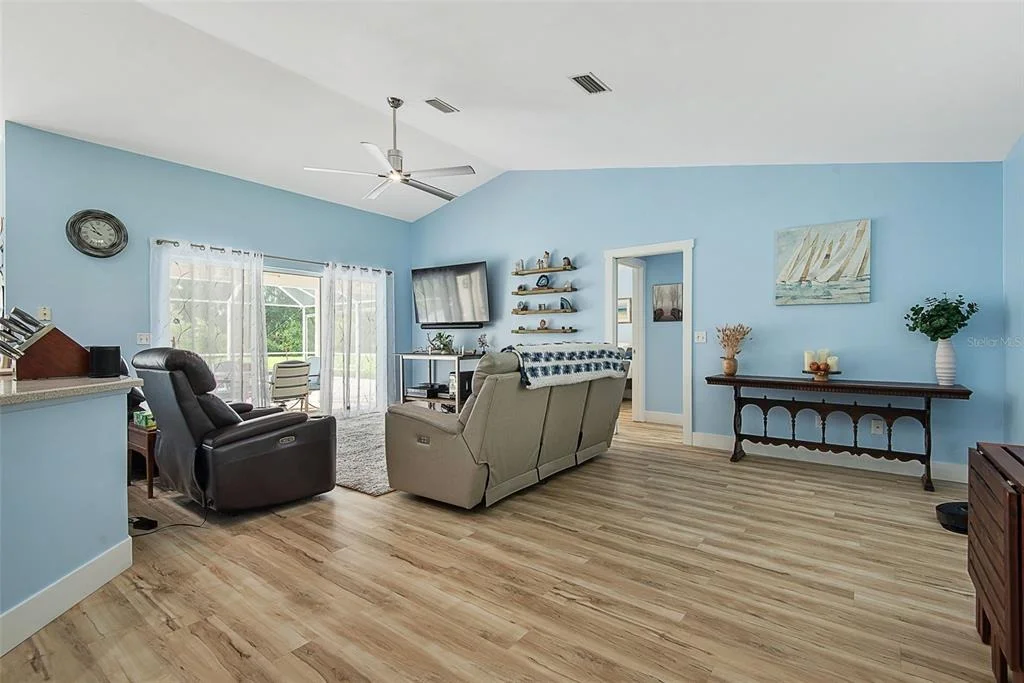 Photo of 62 BAYSIDE DRIVE