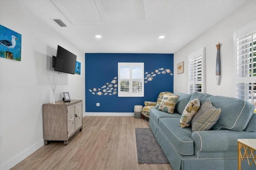 Photo of 5016 MANGROVE POINT ROAD