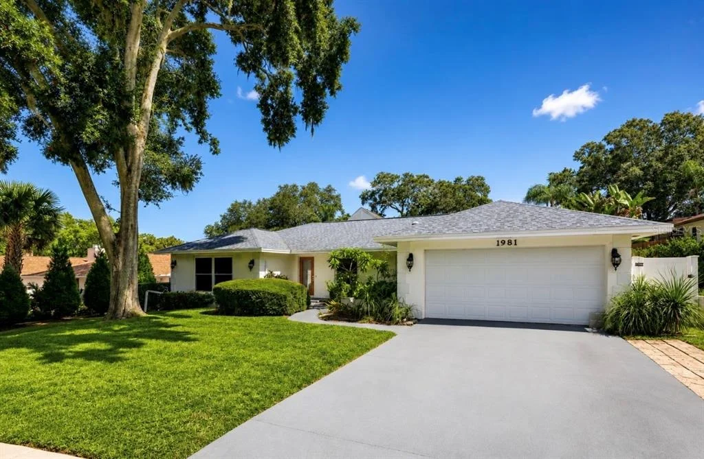 Photo of 1981 CASTILLE DRIVE