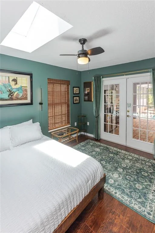 Photo of 14692 LINDEN DRIVE