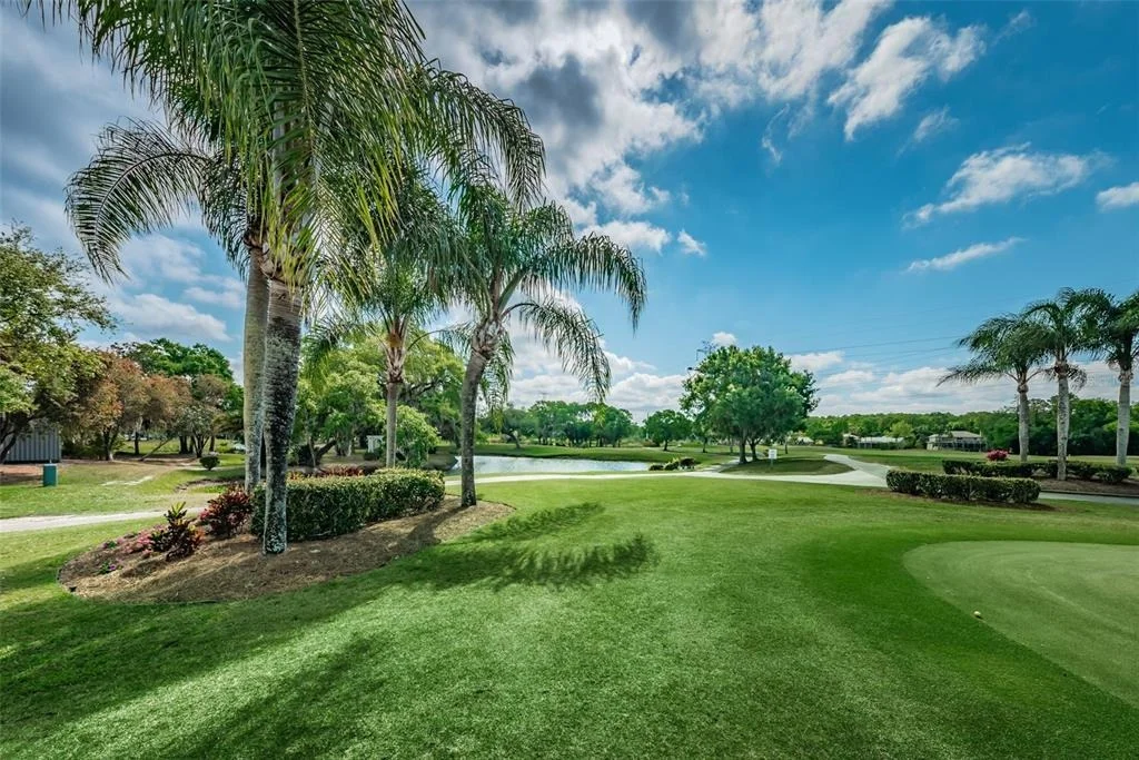 Photo of 550 PALMDALE DRIVE