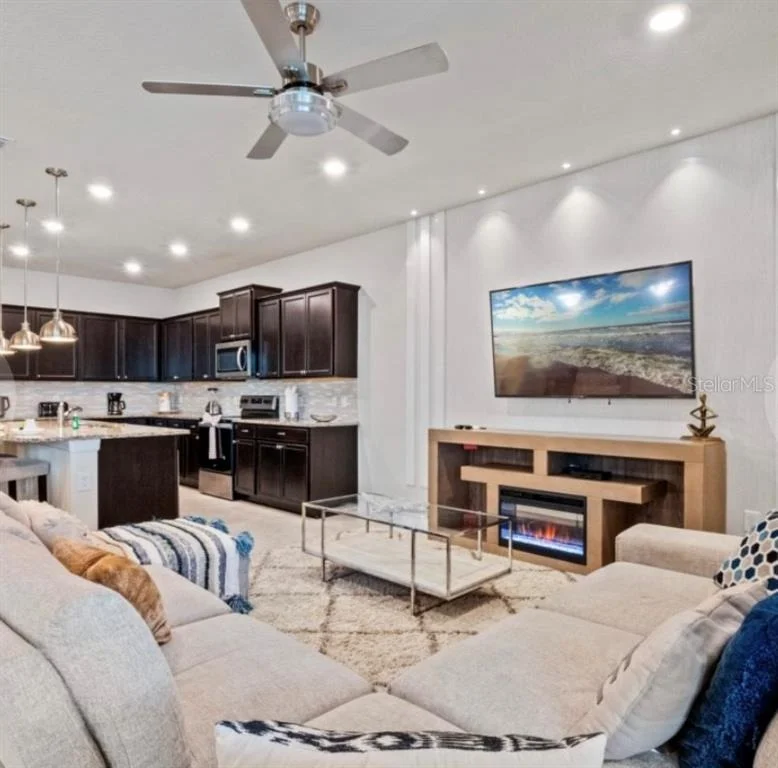 Photo of 2031 LELANI CIRCLE