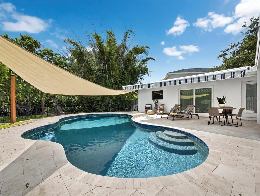 Photo of 430 ISLAND CIRCLE