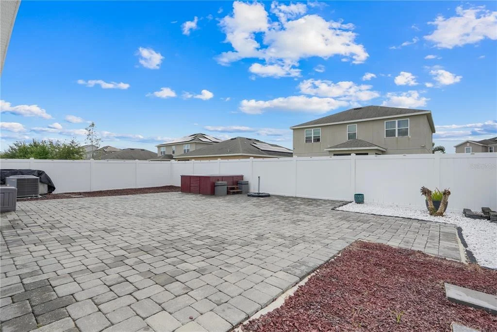 Photo of 935 BENJAMIN TRAIL
