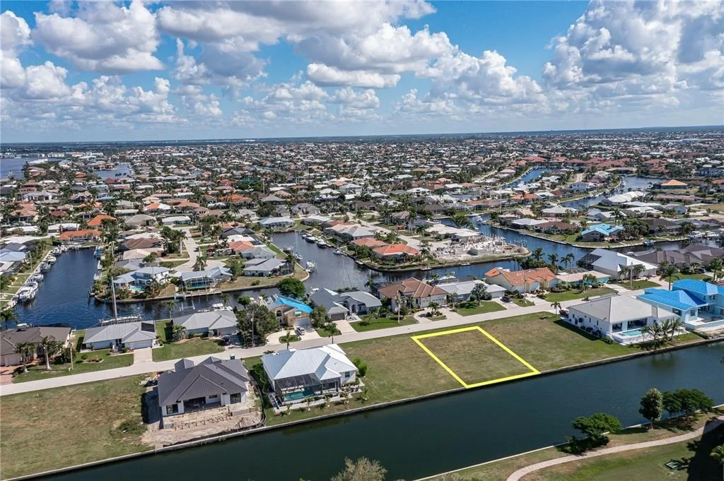 Photo of 83 COLONY POINT DRIVE
