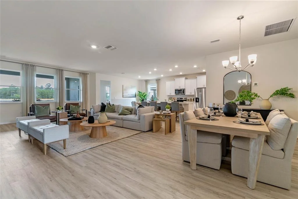 Photo of 2091 ASHWOOD BLUFF DRIVE
