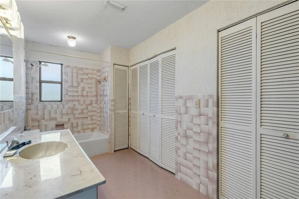Photo of 824 EEL AVENUE