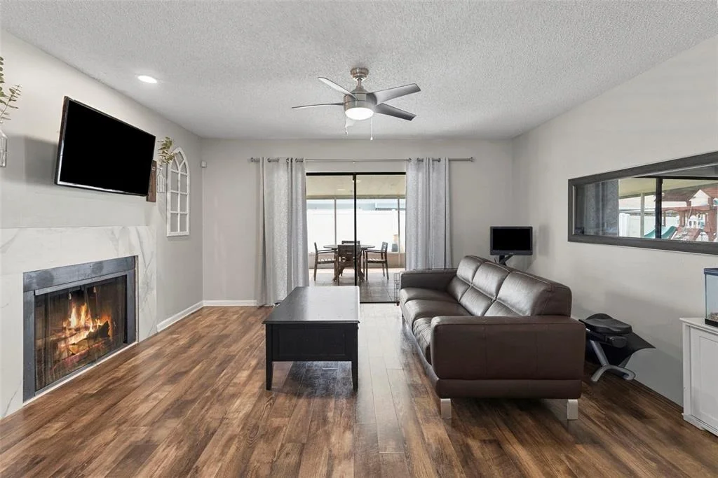 Photo of 4010 BRAESGATE LANE