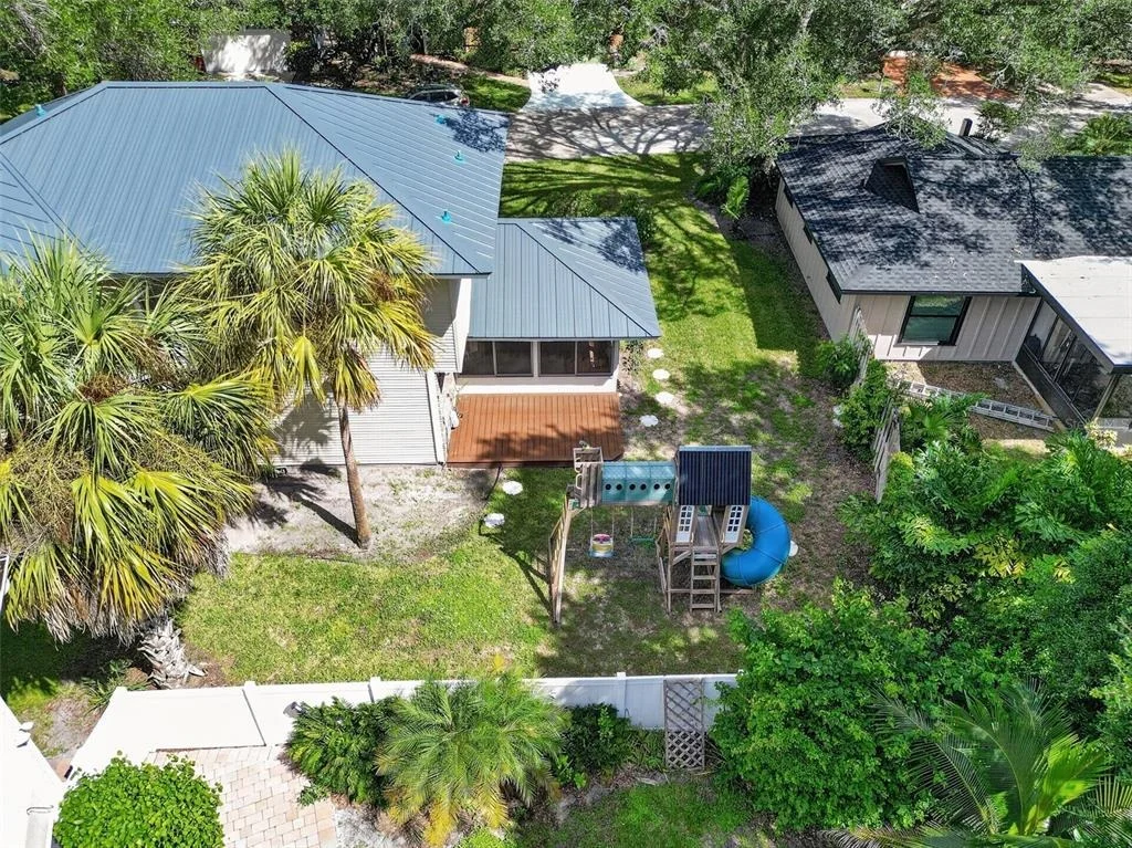 Photo of 6812 ARBOR OAKS DRIVE