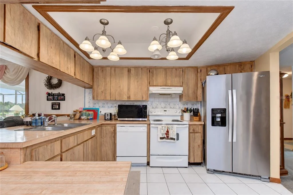 Photo of 659 TIMBER POND DRIVE