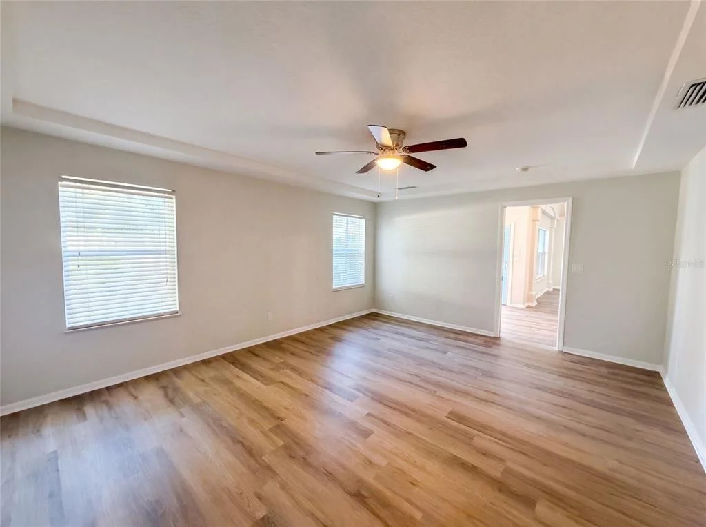 Photo of 431 HARBOUR LIGHTS DRIVE