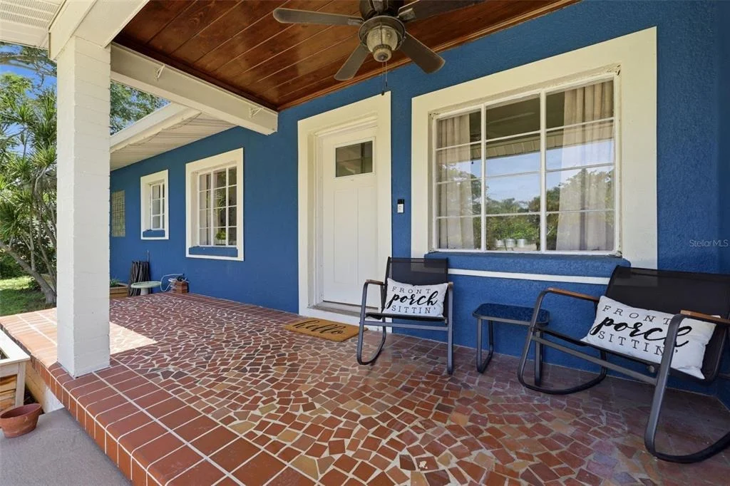 Photo of 418 EDWARDS DRIVE