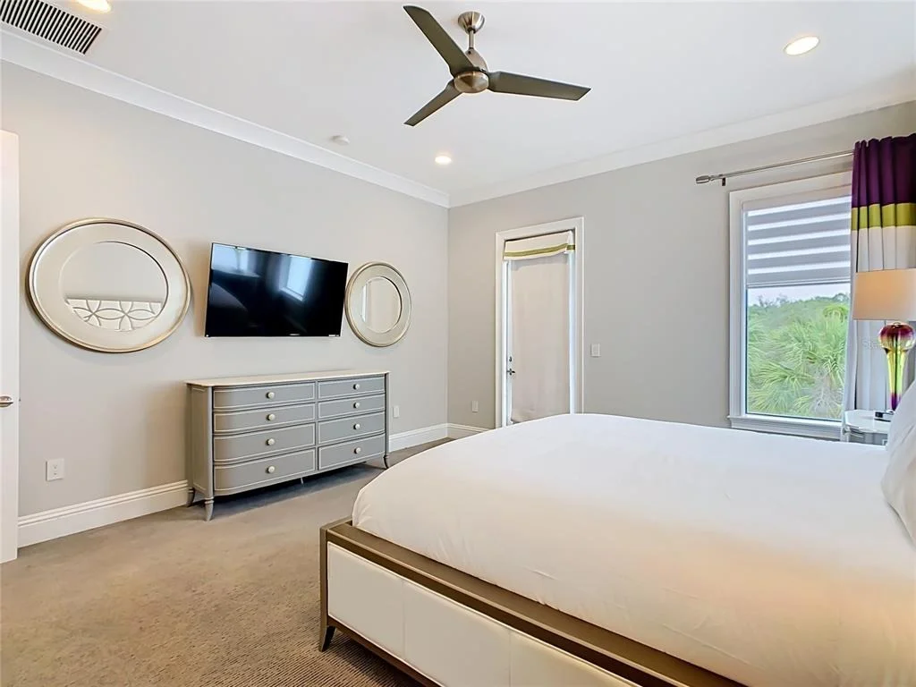 Photo of 8193 VALHALLA TERRACE
