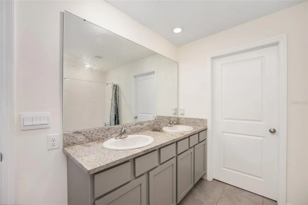 Photo of 5394 SW 40TH CIRCLE