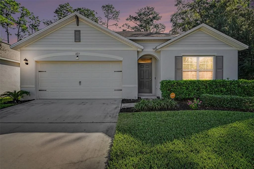 Photo of 323 CHARLES DRIVE