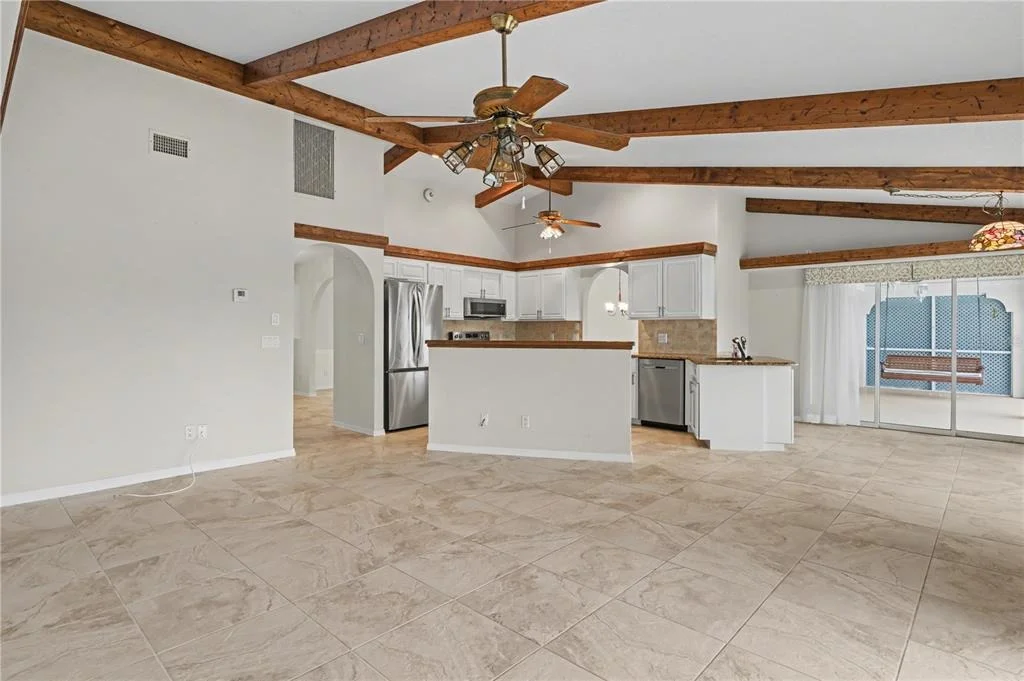 Photo of 1119 VIA FORMIA