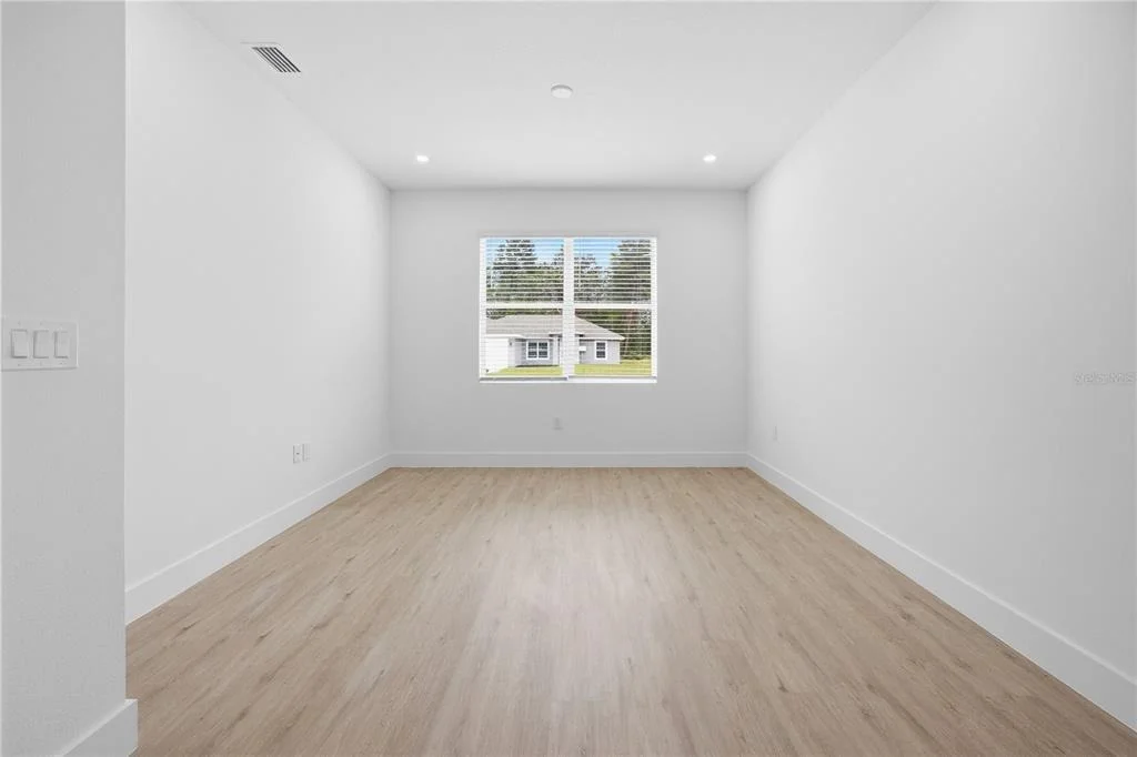 Photo of 1 OAK TRAIL