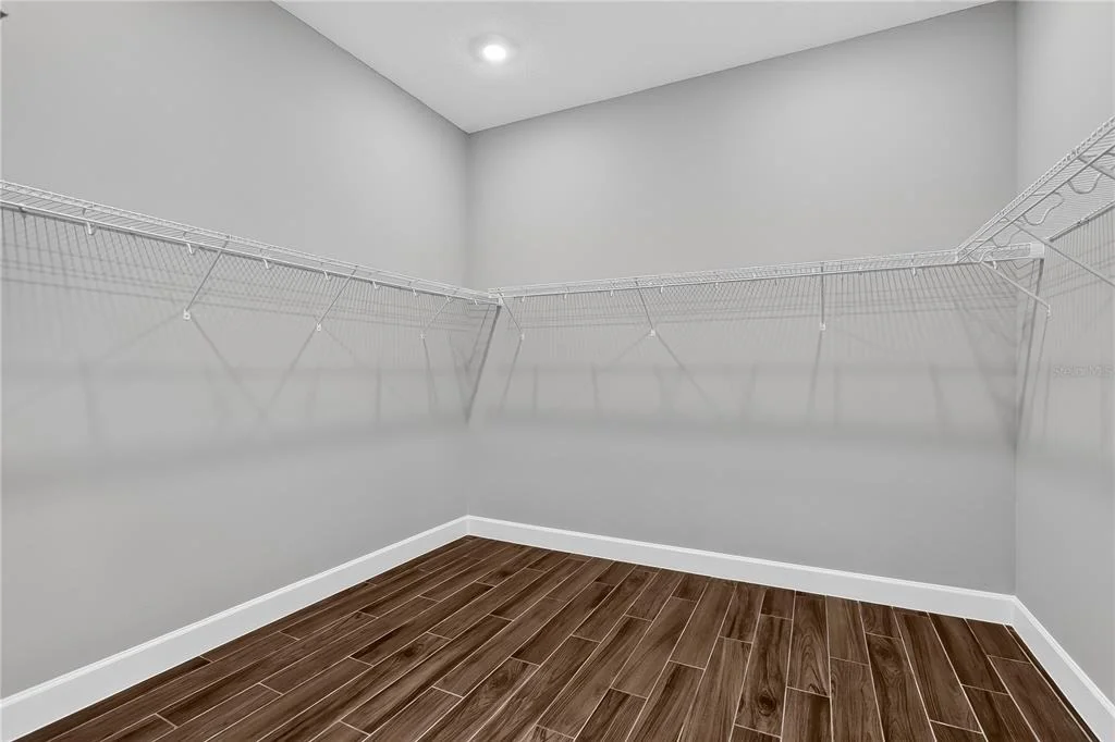 Photo of 936 ARBOR GREEN TRAIL