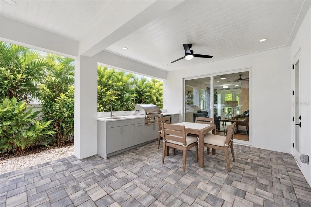 Photo of 1647 SIESTA DRIVE