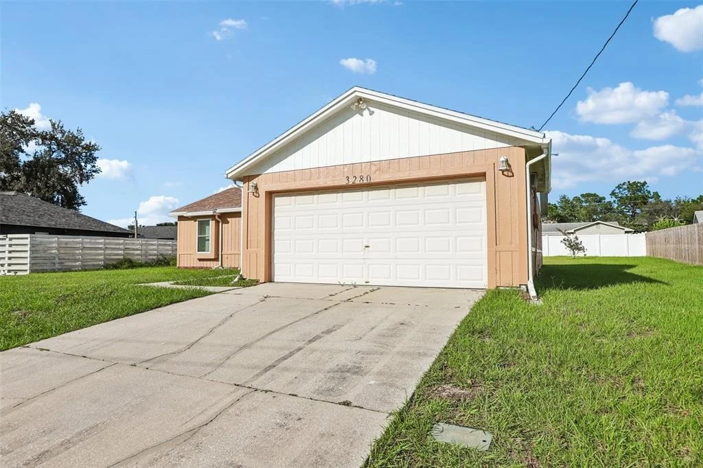 Photo of 3280 AMBASSADOR AVENUE