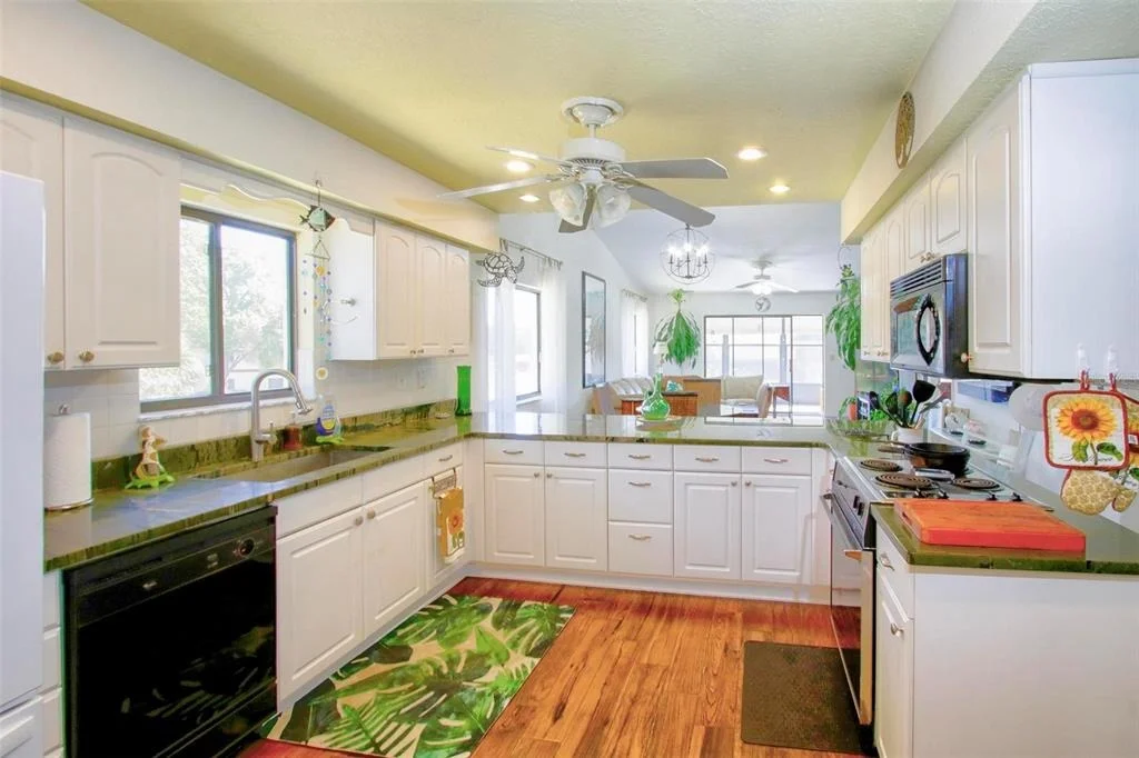 Photo of Unit 6502 at 6502 RIVER RUN BOULEVARD