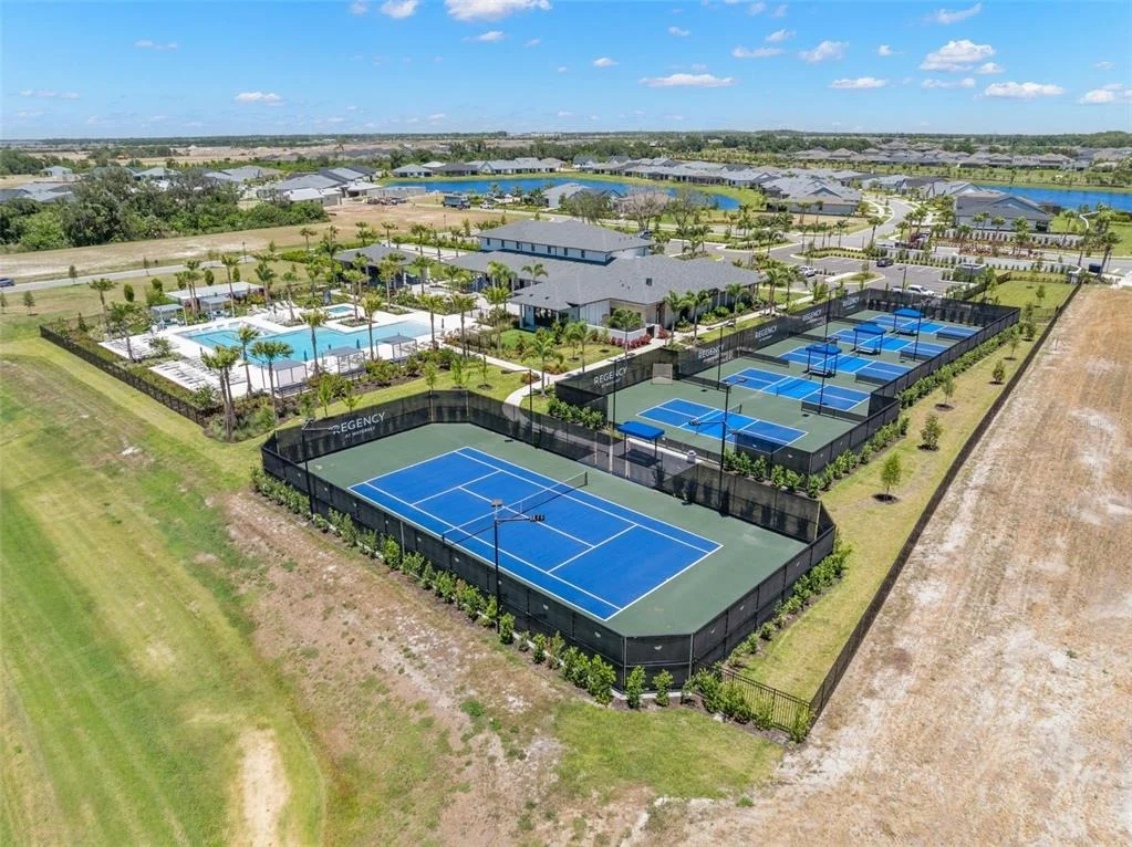 Photo of 5828 WINDBREAK COURT