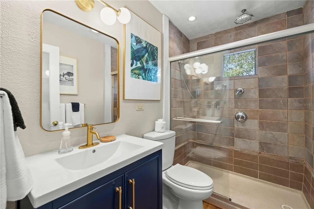 Photo of 2302 BAY BOULEVARD