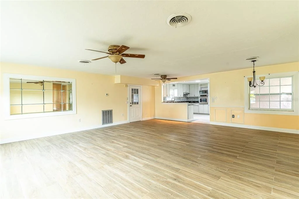Photo of 3510 LAKEVIEW DRIVE