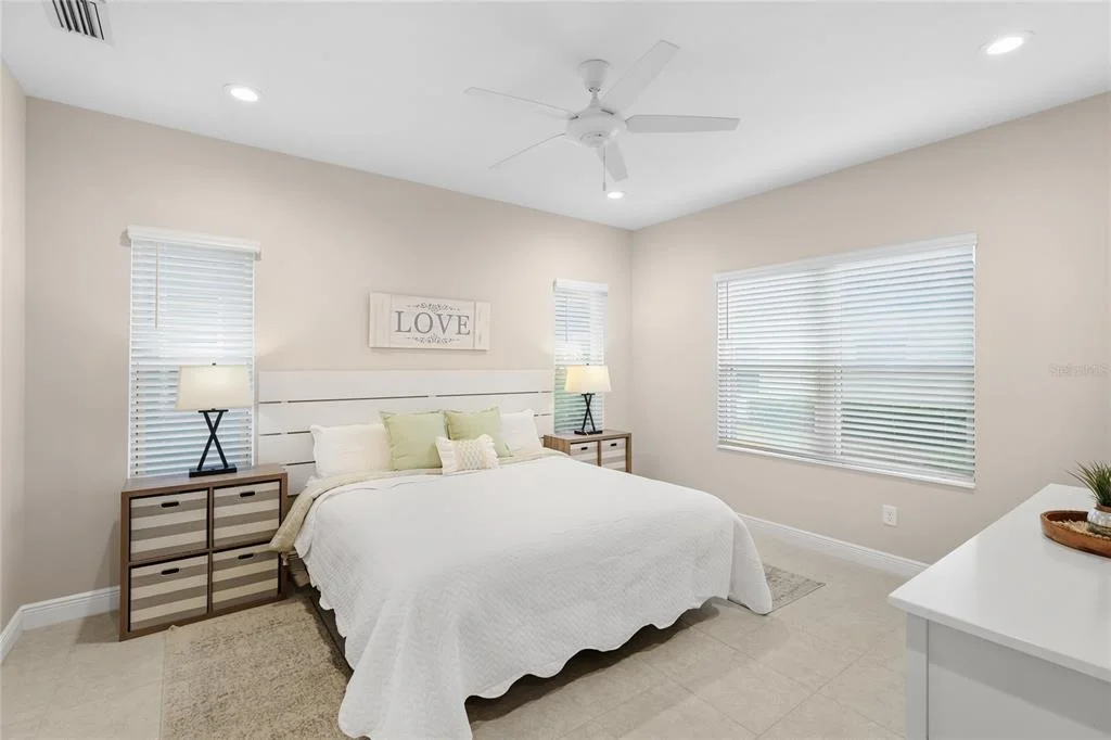 Photo of 10601 FALLING LEAF COURT