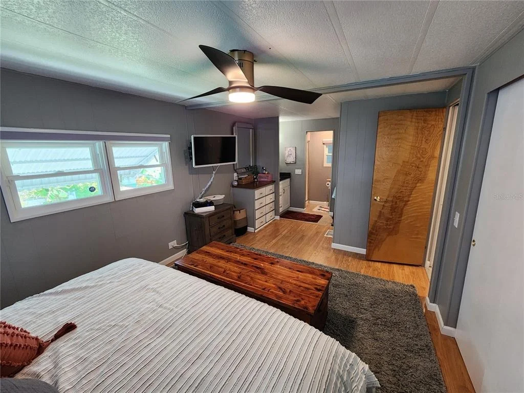 Photo of 5316 CHATEAU LANE