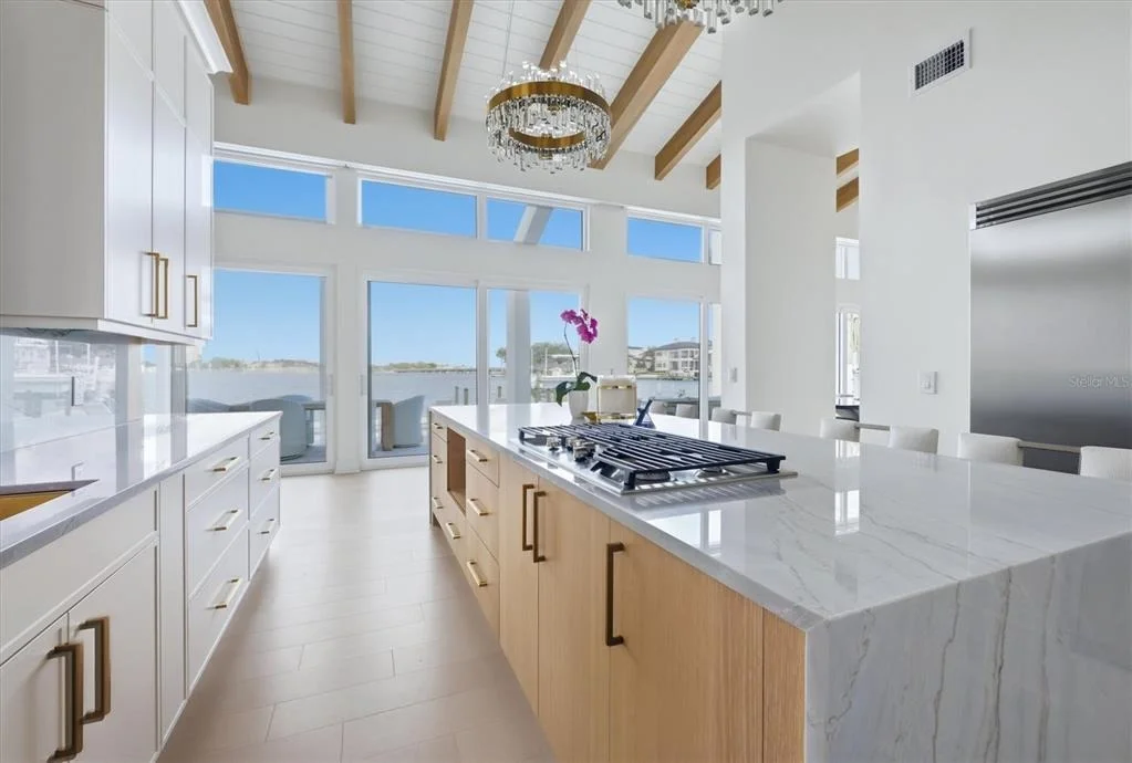Photo of 216 BIRD KEY DRIVE