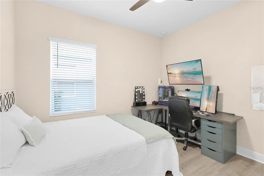 Photo of 10601 FALLING LEAF COURT
