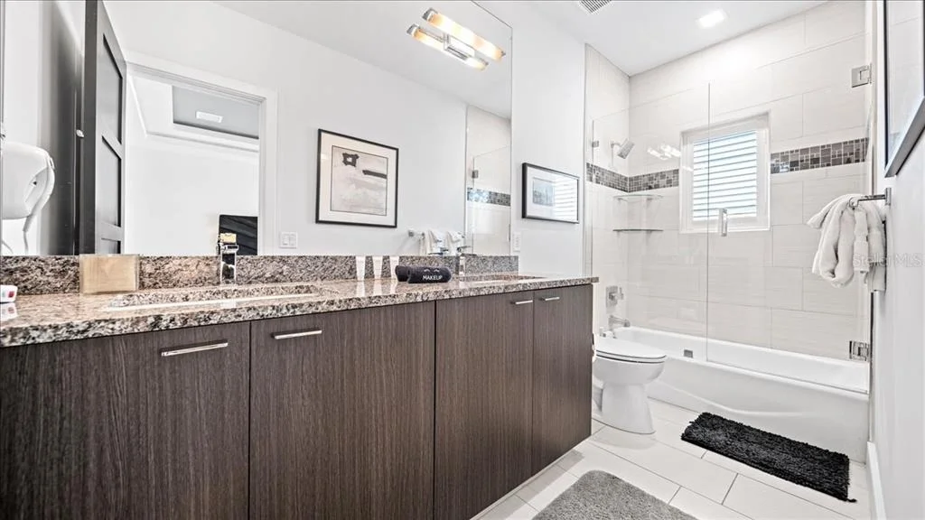 Photo of 331 MUIRFIELD LOOP