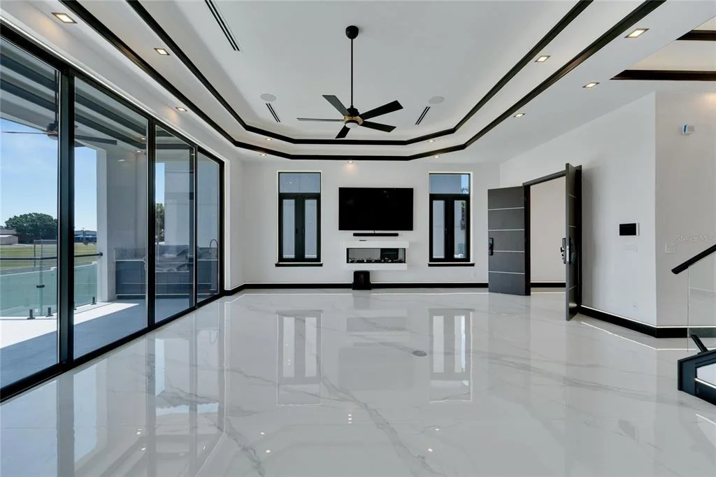 Photo of 517 TREVISO DRIVE
