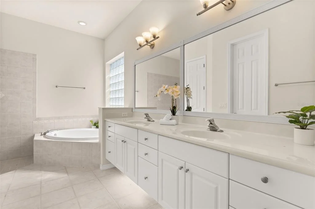 Photo of 388 SOTHEBY WAY