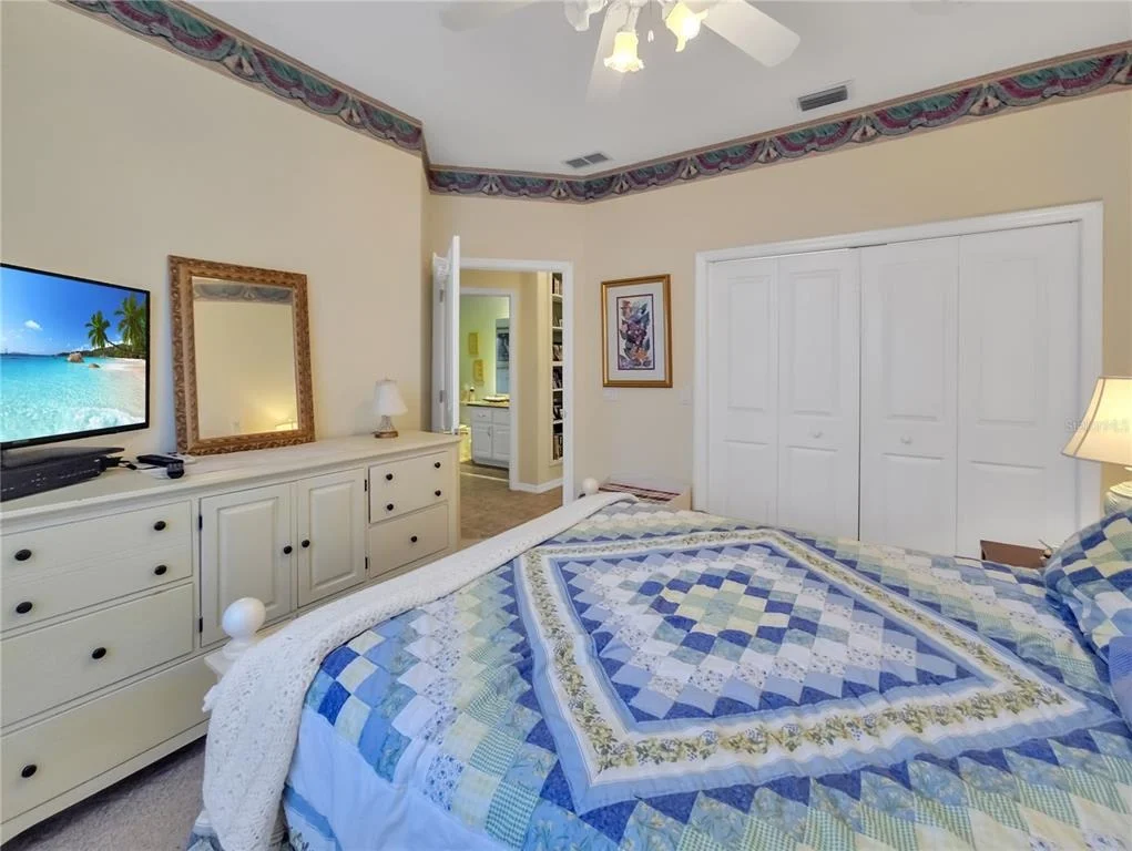 Photo of 77 HICKORY LOOP
