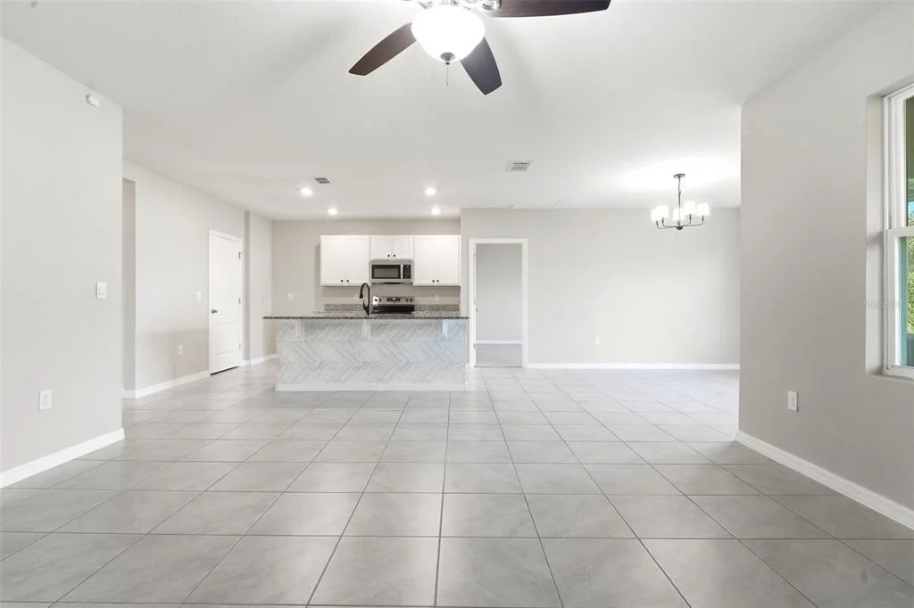 Photo of 895 LAZIO CIRCLE