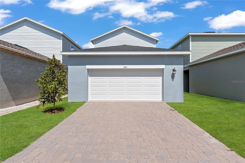 Photo of 1998 HORSETAIL DRIVE
