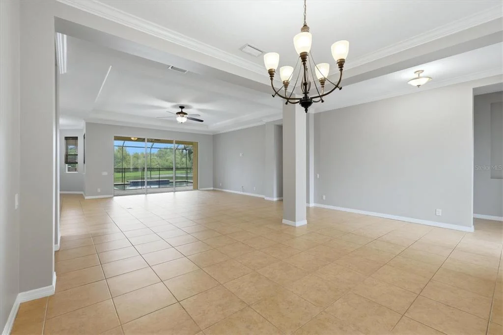 Photo of 640 HONEYFLOWER LOOP