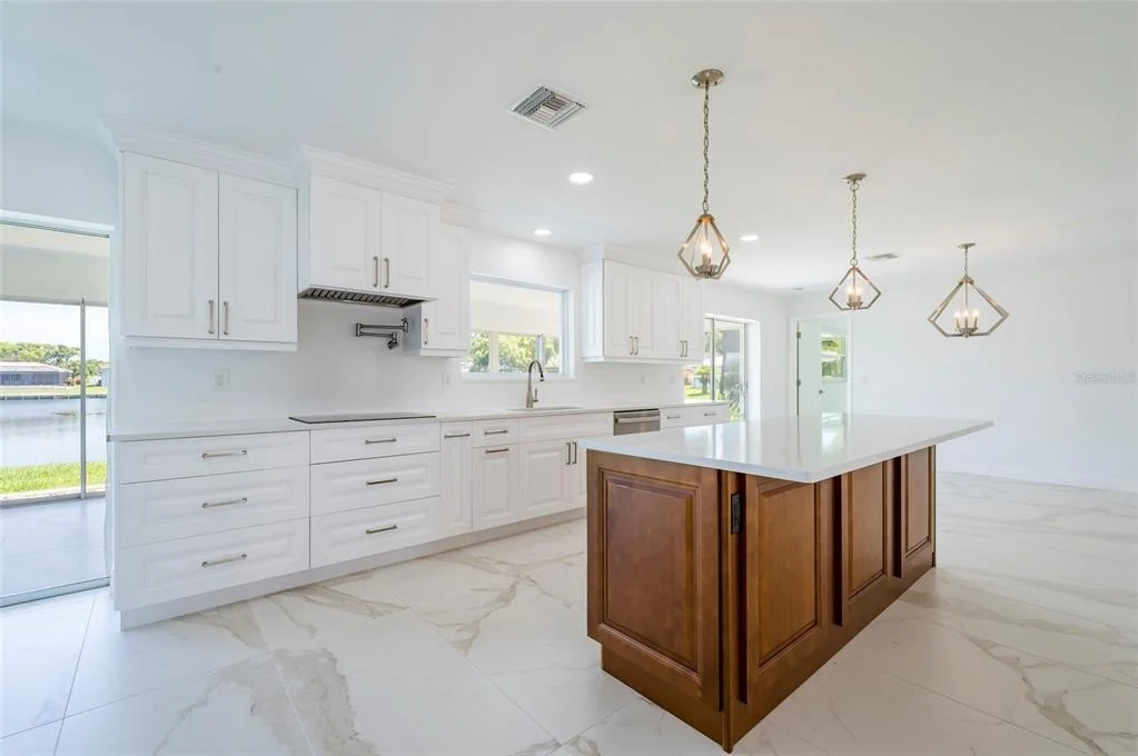 Photo of 13797 PINECREST DRIVE