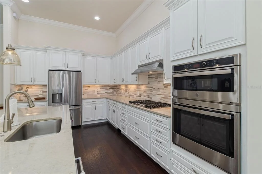 Photo of 16293 CAMDEN LAKES CIRCLE
