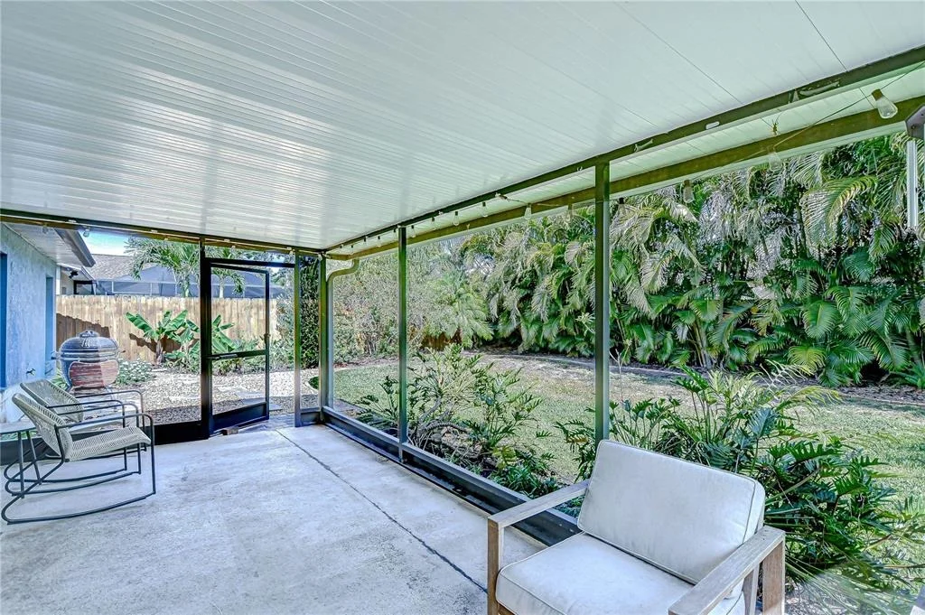 Photo of 7107 COLONIAL LAKE DR