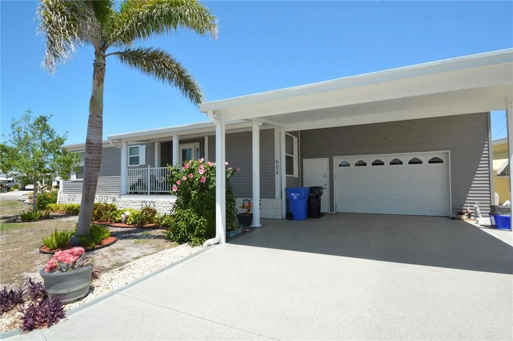 Photo of 602 CAREFREE
