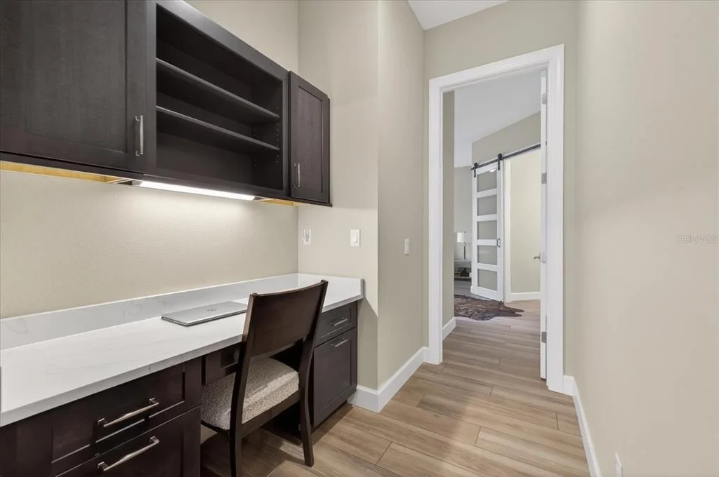 Photo of 1208 SUNSET LANE