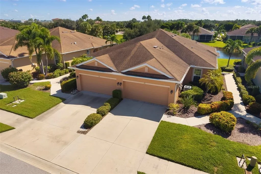 Photo of 292 CAPULET DRIVE