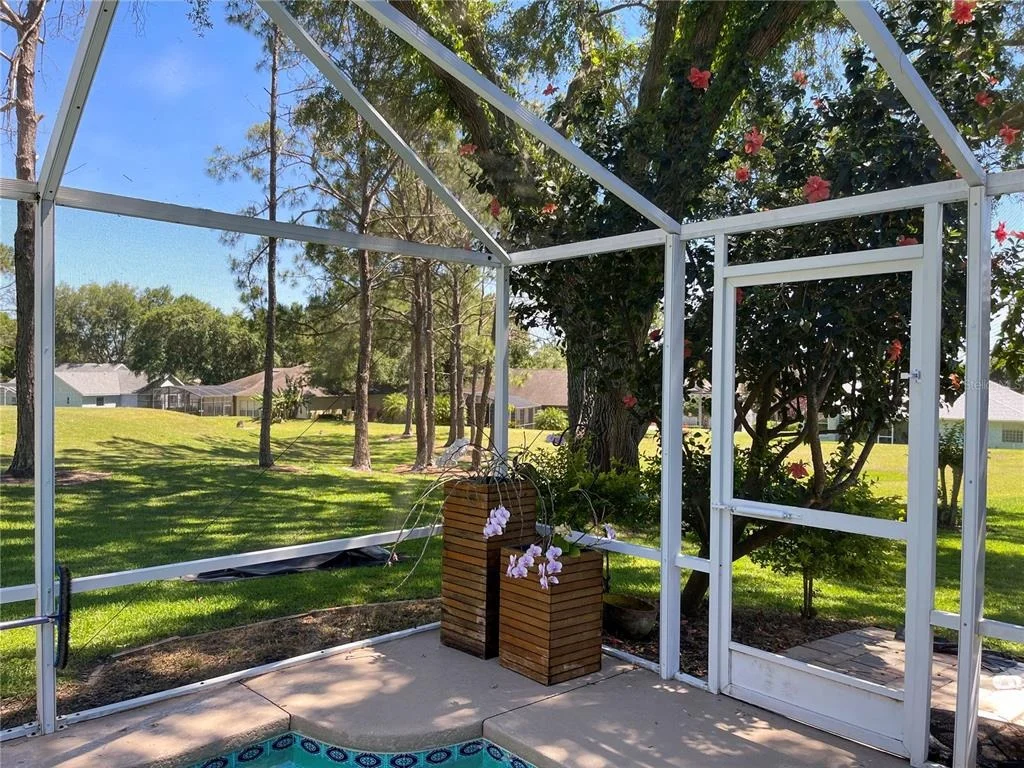 Photo of 15052 GREEN VALLEY BOULEVARD