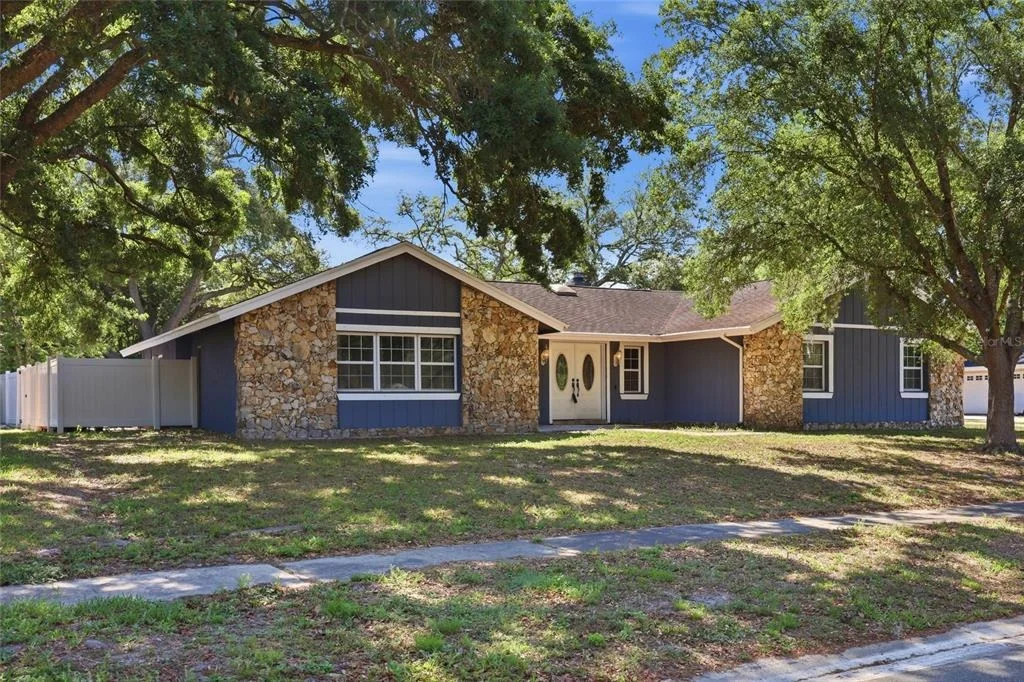 Photo of 805 LEOPARD TRAIL
