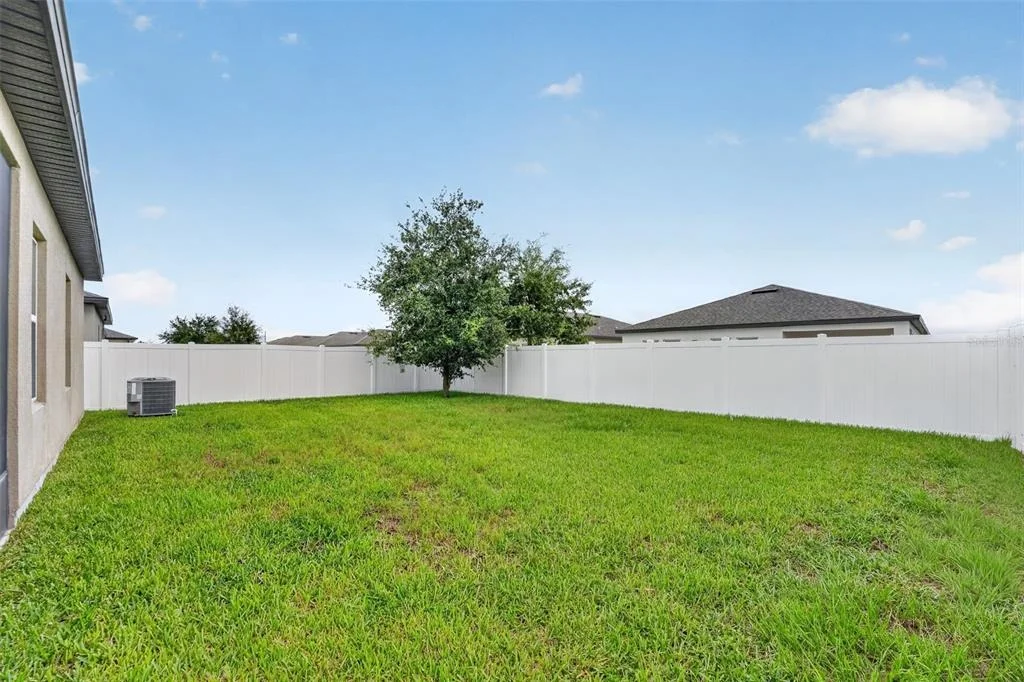 Photo of 5816 BEEFMASTER ROAD